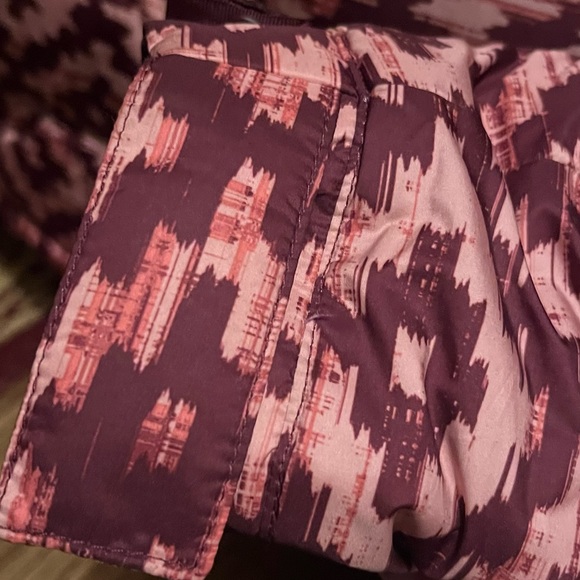 Pink Aztec pattern North Face Jacket - Picture 6 of 7